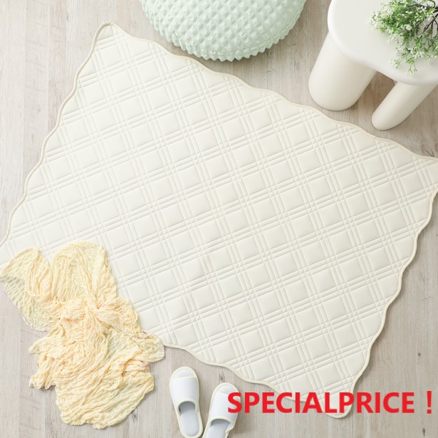 【Francfranc】ひんやり快適な冷感ラグ❄がSPECIALプライスに💛