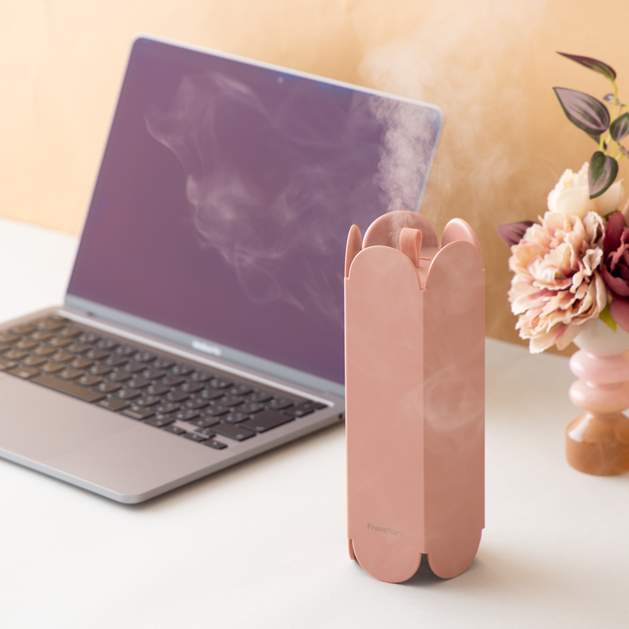 Francfranc　【NEW✨】コードレスでどこでも使える充電式の加湿器が新登場！