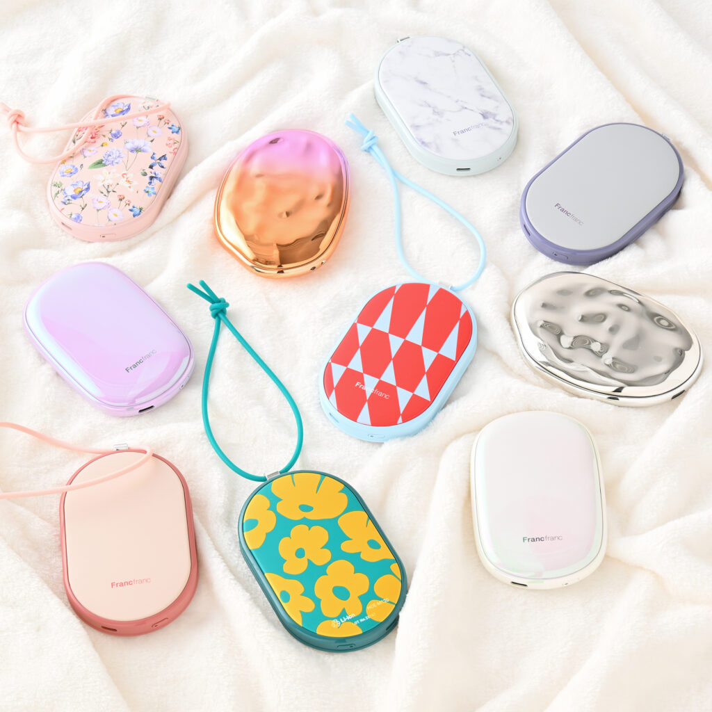 Francfranc　【NEW】人気のカイロやカイロポーチが新登場🧤✨