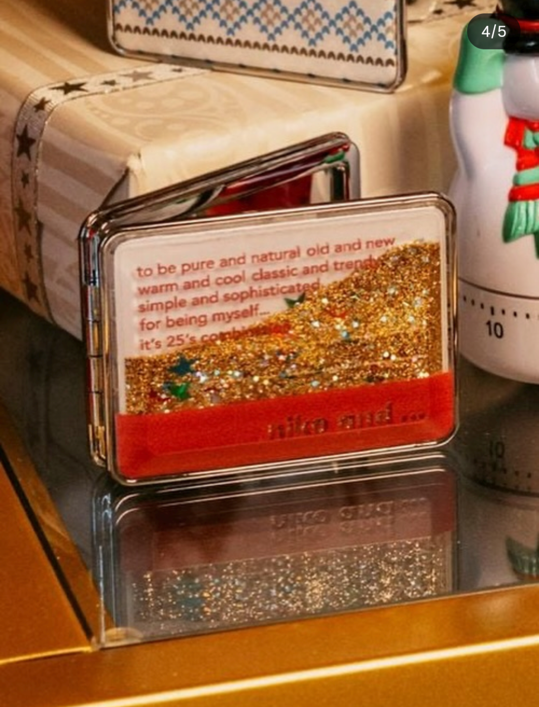 nikoand…プレゼントにピッタリなホリデーグッズのご紹介