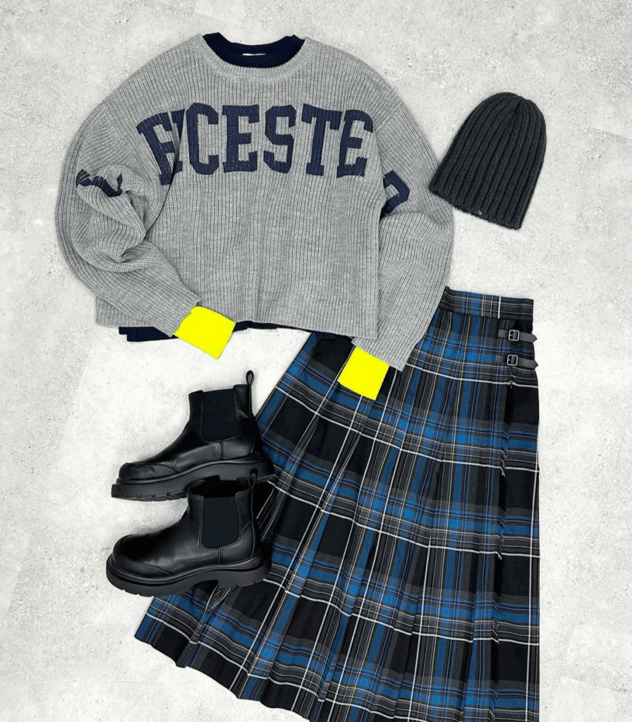 nikoand…気分で着回せるデイリーに使いたいプリントニット!