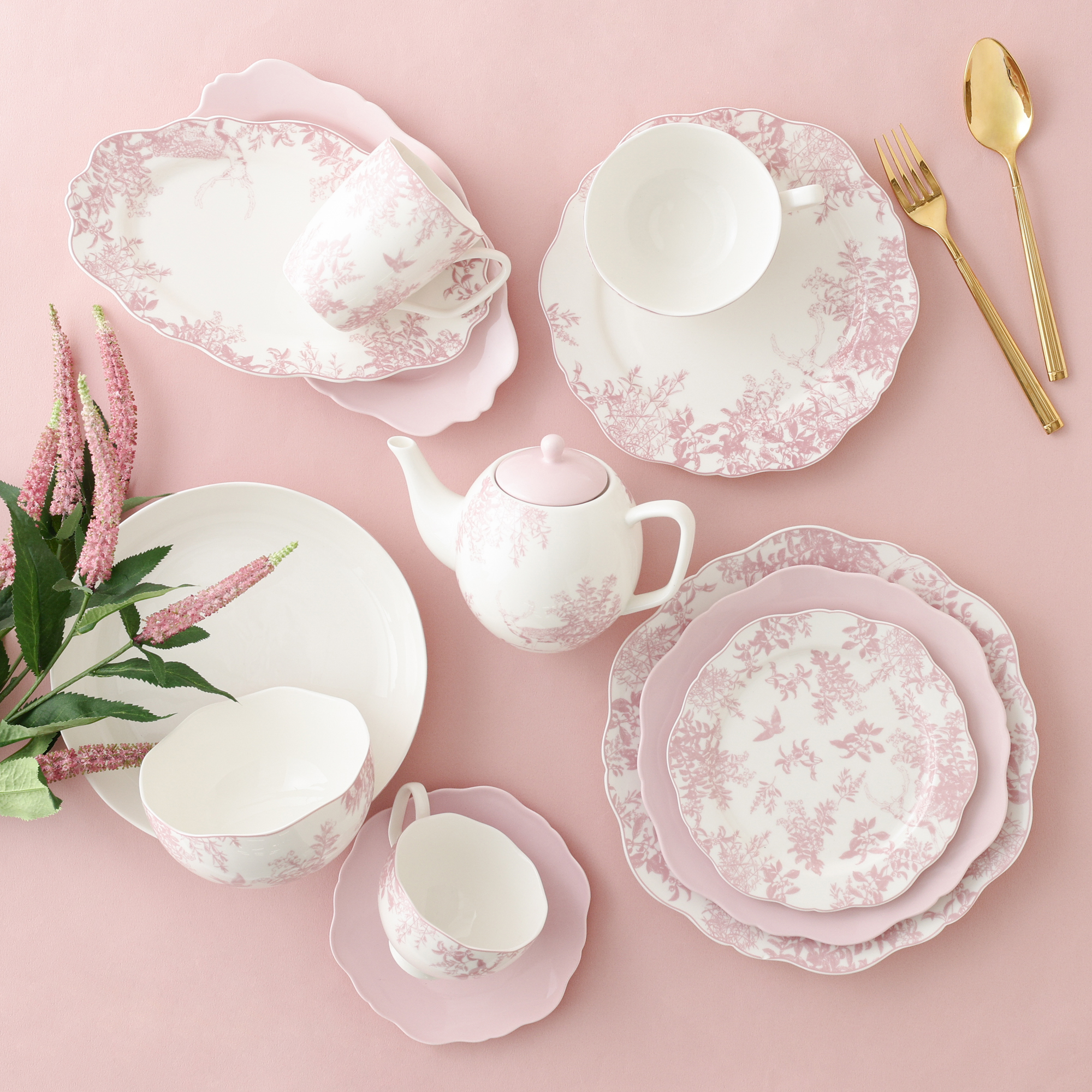 Francfranc　新生活にもぴったりトレンド感あるダイニング🦌🌸