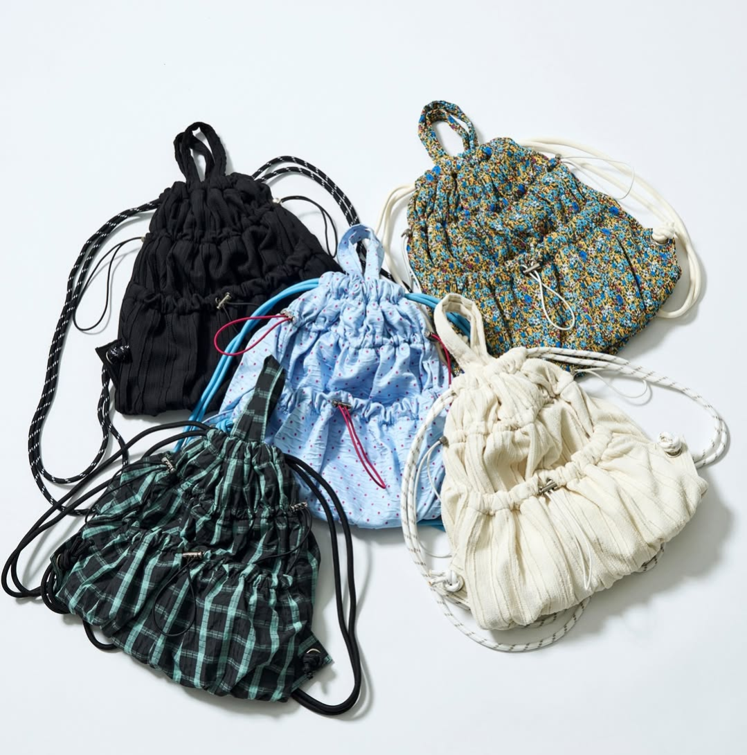 nikoand… トレンドのナップサック5色展開で登場!