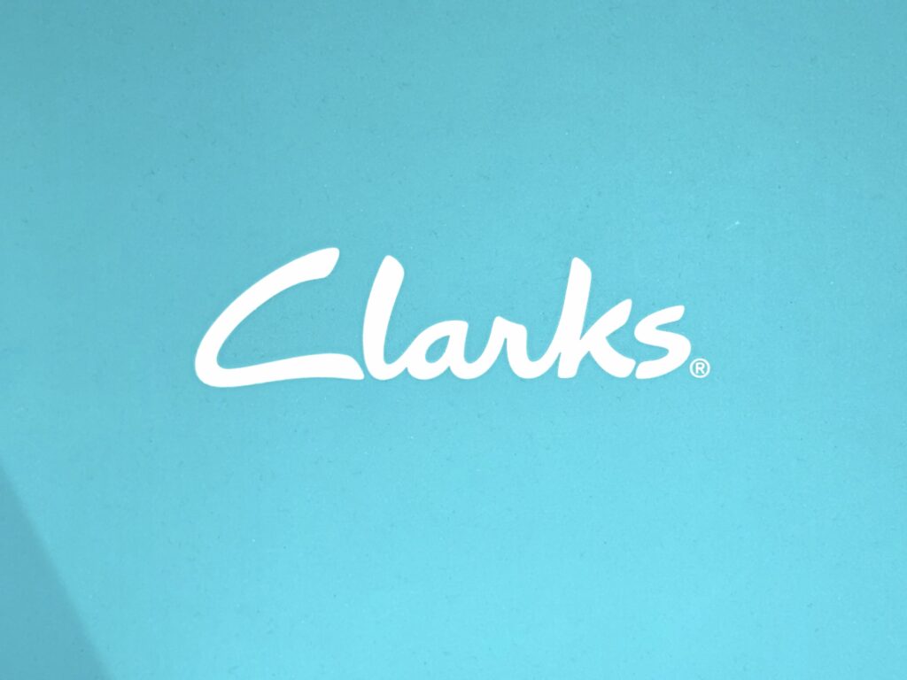 【Clarks】新作シューズ続々